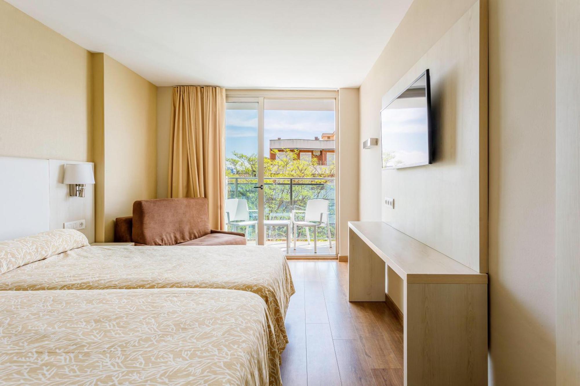 Hotel Best Maritim كامبريلس المظهر الخارجي الصورة